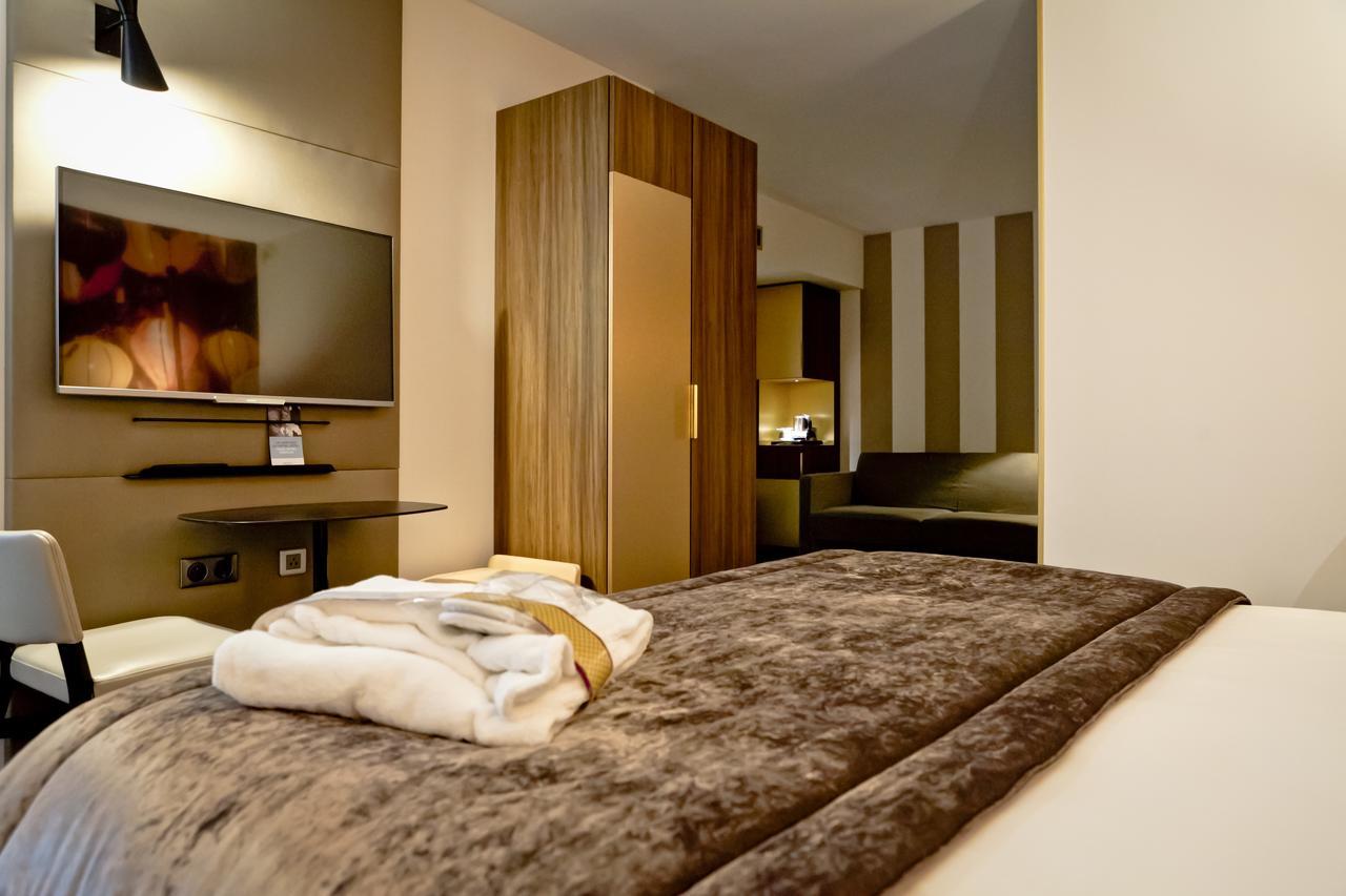 Mercure Lyon Centre Plaza Republique Bagian luar foto